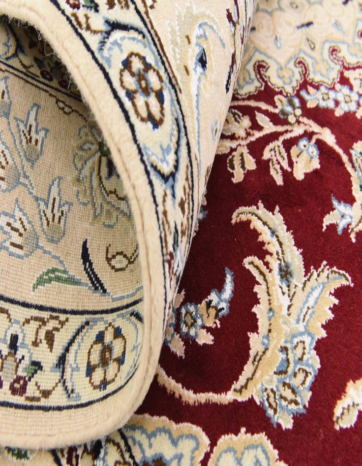 Detail image of  5' x 7' 11  Hand Knotted Nain Persian Rug