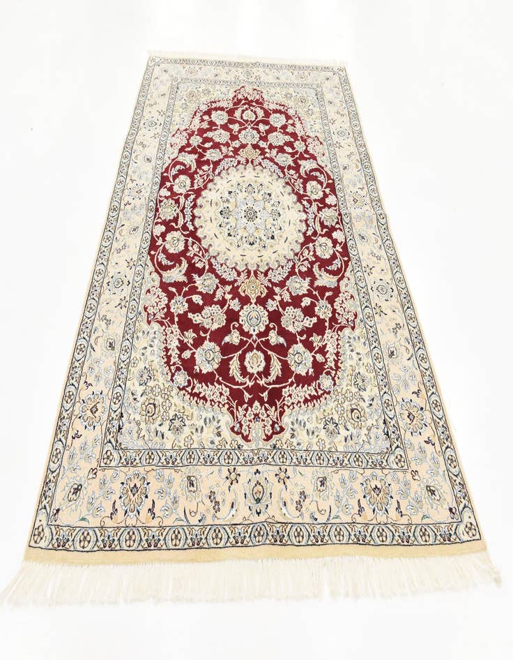 Detail image of  5' x 7' 11  Hand Knotted Nain Persian Rug