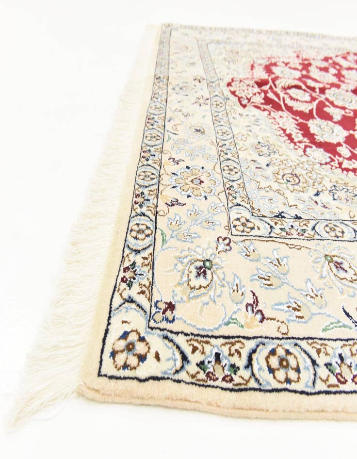 Detail image of  5' x 7' 11  Hand Knotted Nain Persian Rug