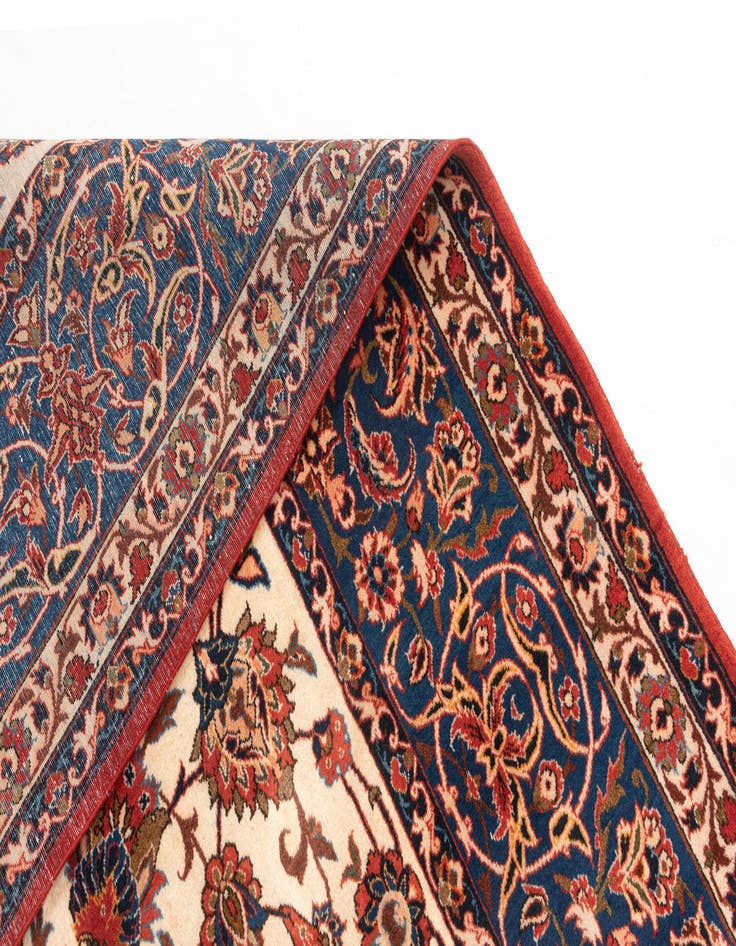 Detail image of  8' 3 x 11' 9 Najafabad Wool Rug