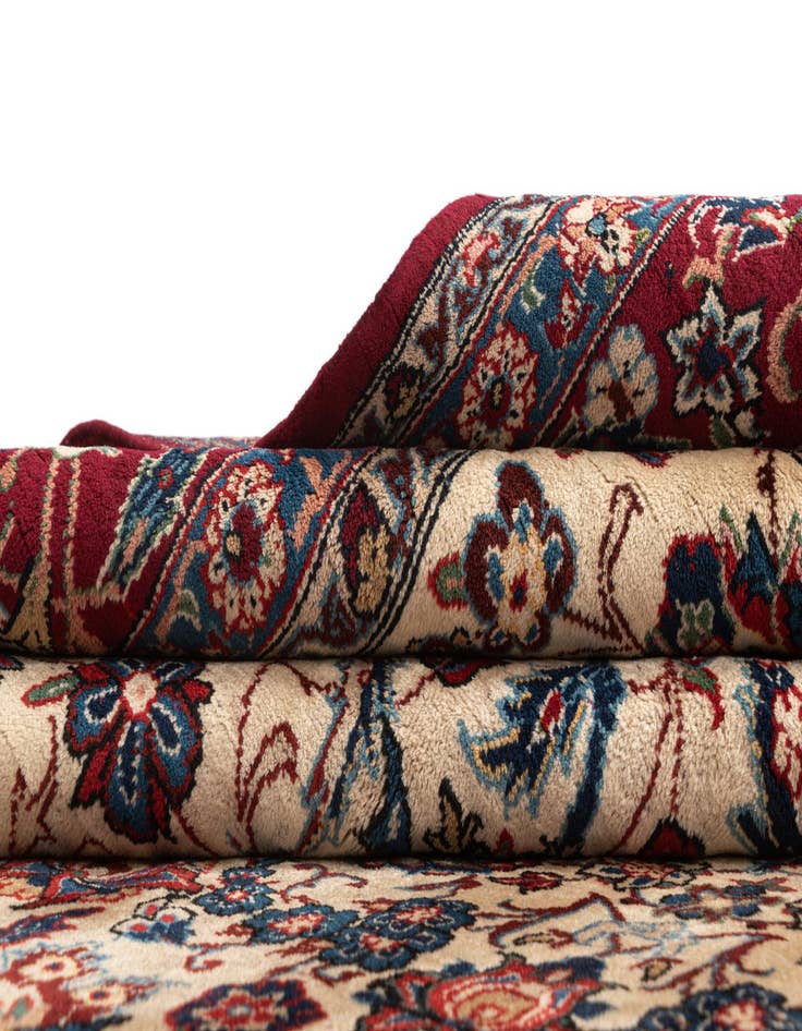 Detail image of  7' 10 x 11' 7 Najafabad Wool Rug