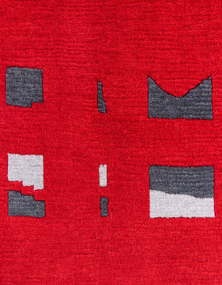 Detail image of  5' 6 x 8'  Hand Knotted Nepal Wool Rug