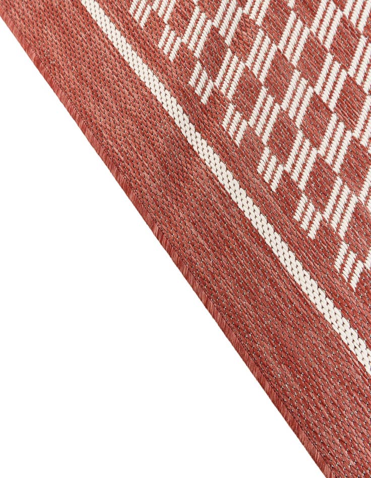 Detail image of 5' 3 x 7' 7 Washable Modern Indoor / Outdoor Rug