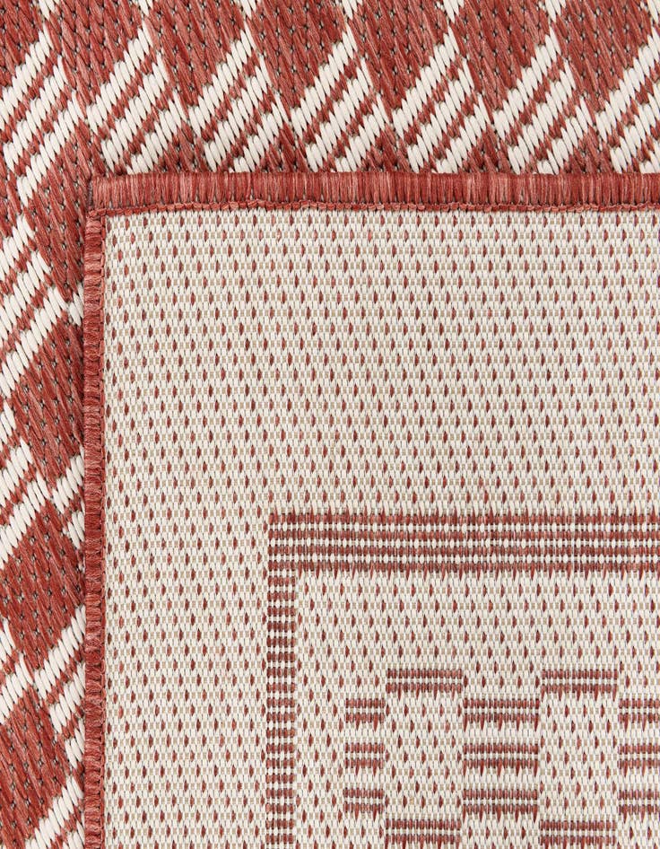 Detail image of 5' 3 x 7' 7 Washable Modern Indoor / Outdoor Rug