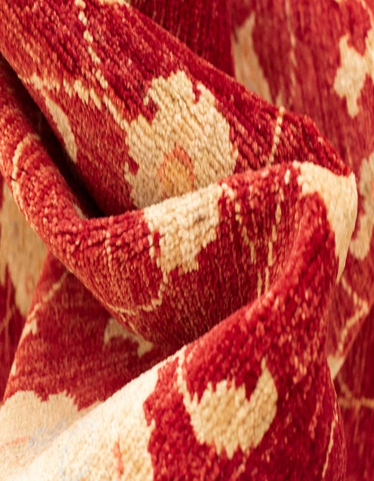 Detail image of  6' 8 x 9' 6 Peshawar Ziegler Wool Rug