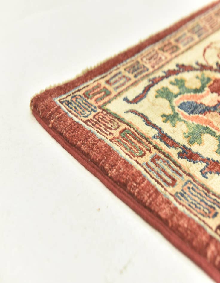 Detail image of  5' 7 x 8'  Hand Knotted Peshawar Ziegler Rug