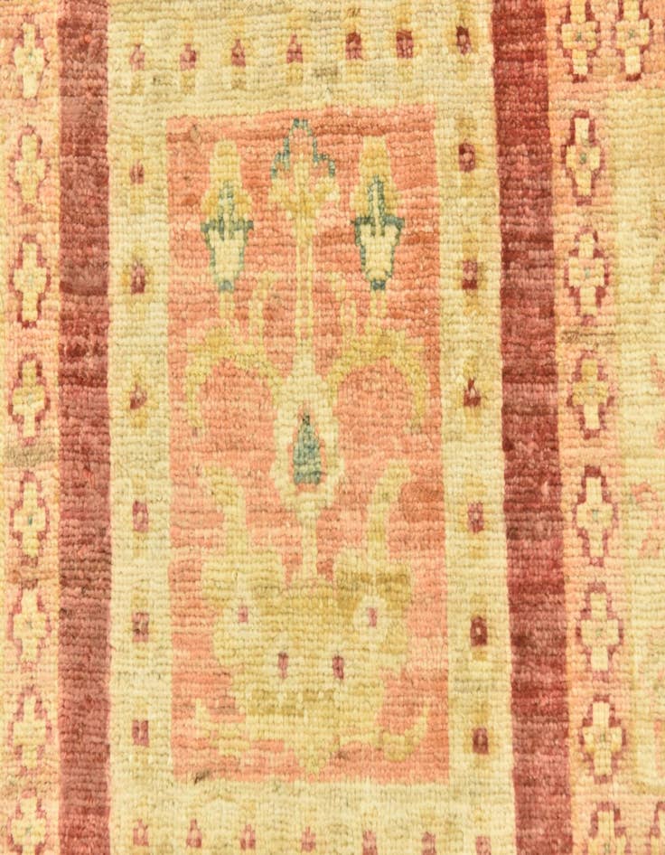 Detail image of  6' 9 x 9' 3  Hand Knotted Peshawar Ziegler Rug