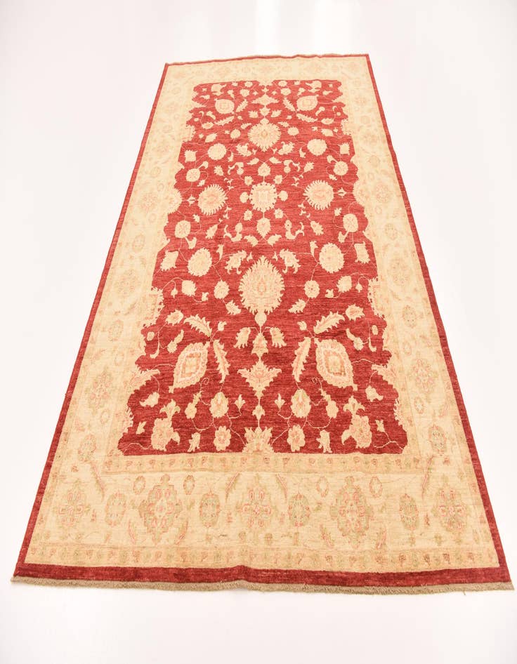 Detail image of  6' 6 x 9' 8  Hand Knotted Peshawar Ziegler Rug