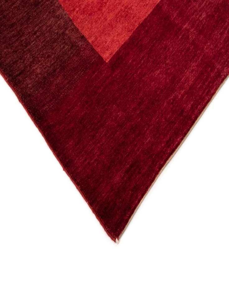 Detail image of  8' 3 x 11' 9 Royal Wool Rug