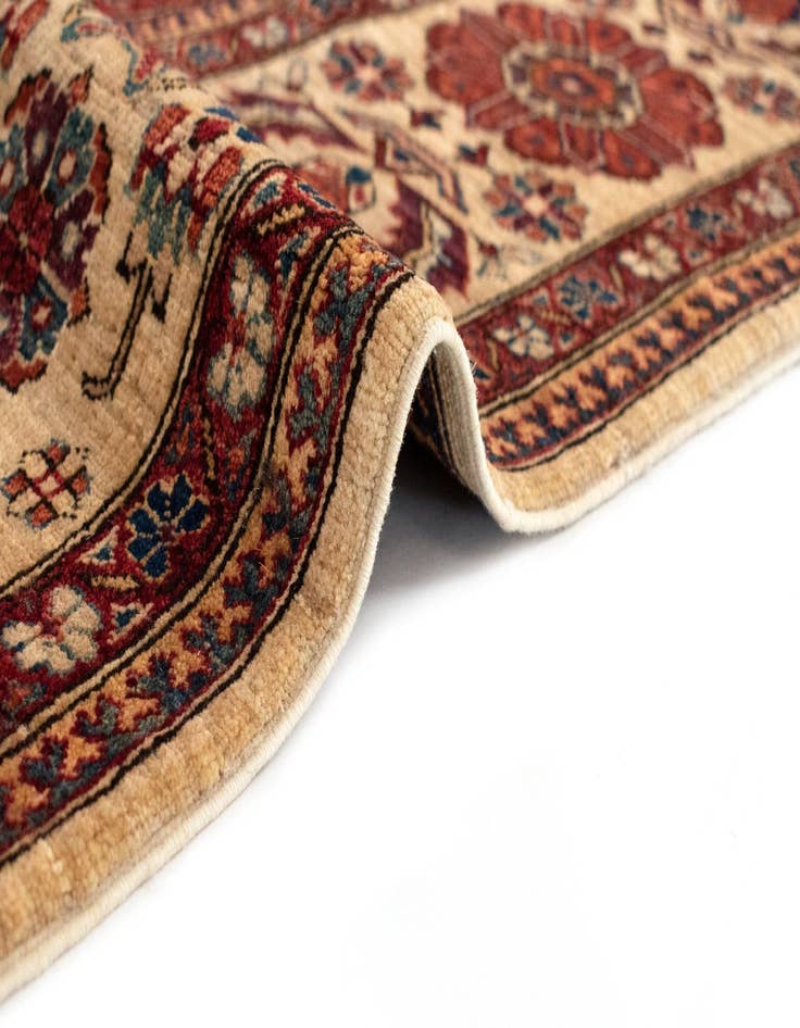 Detail image of  6' 1 x 8' 6 Samarkand Wool Rug