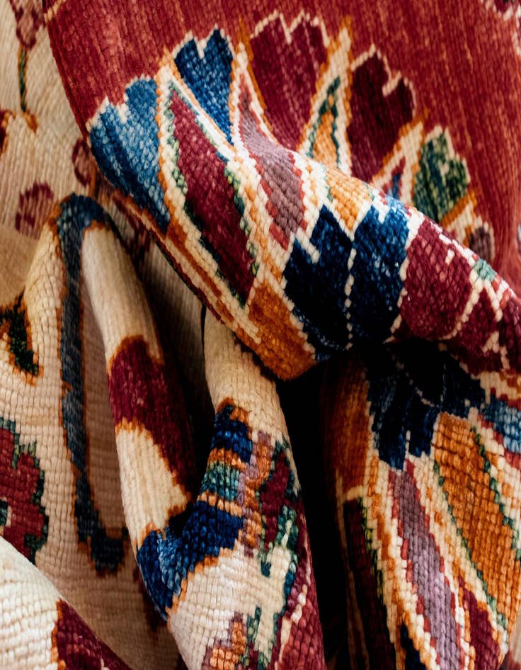 Detail image of  5' 9 x 7' 10 Samarkand Wool Rug