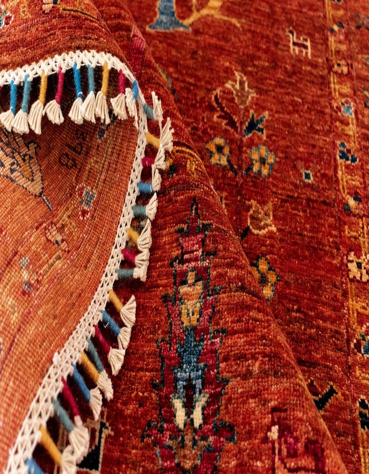 Detail image of  6' 8 x 9' 6 Samarkand Wool Rug
