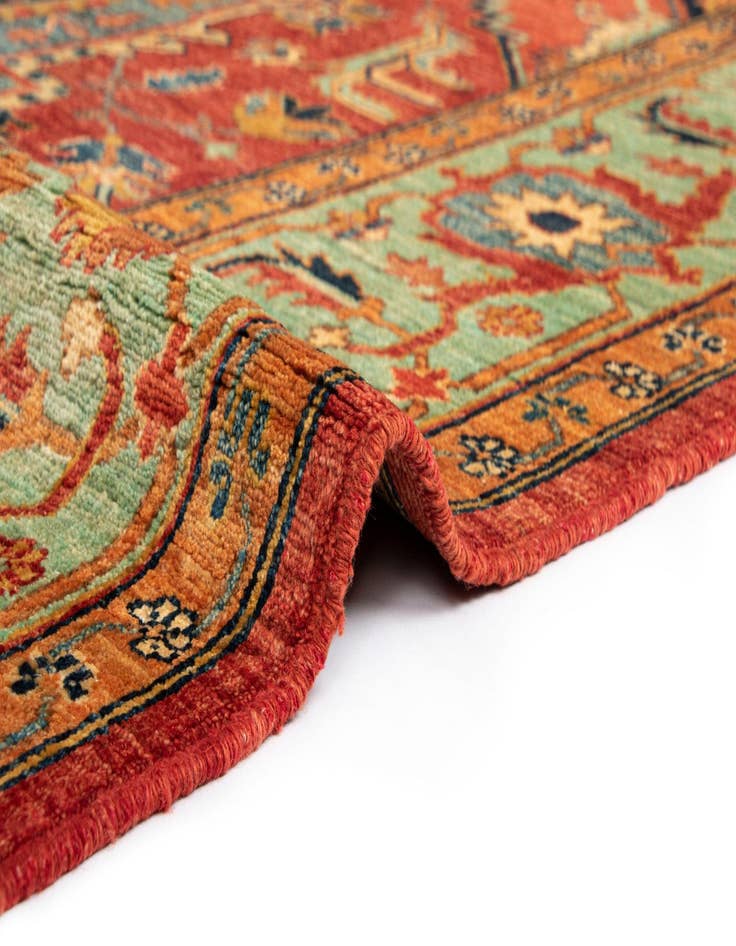 Detail image of  6' 6 x 8' 8 Sara Wool Rug