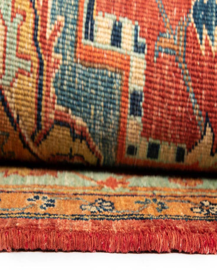 Detail image of  6' 6 x 8' 8 Sara Wool Rug
