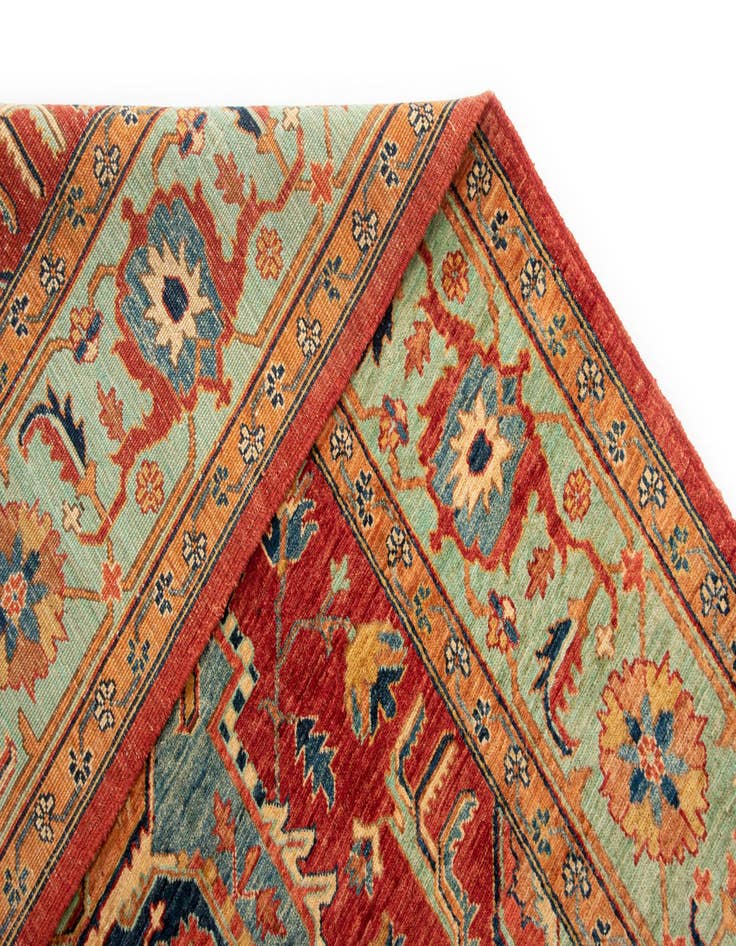 Detail image of  6' 6 x 8' 8 Sara Wool Rug