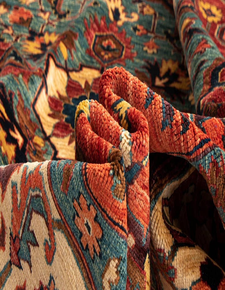 Detail image of  6' x 7' 7 Sara Wool Rug