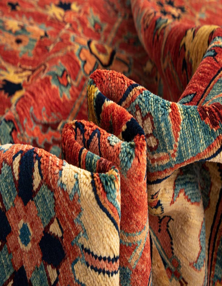 Detail image of  6' 1 x 8' Sara Wool Rug