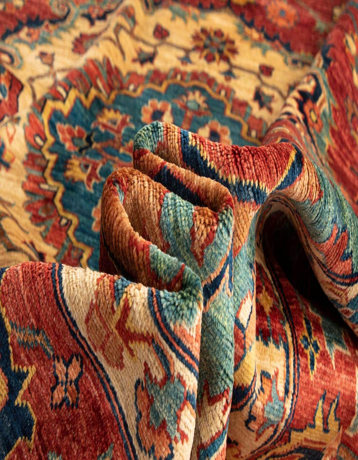 Detail image of  5' 10 x 8' 4 Sara Wool Rug