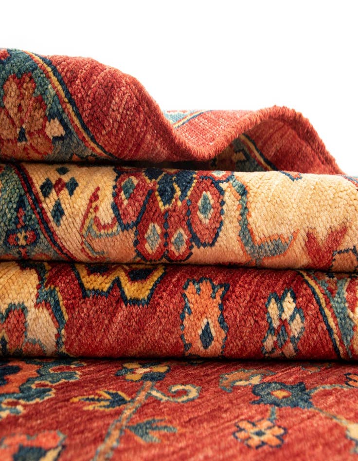 Detail image of  6' 3 x 7' 8 Sara Wool Rug