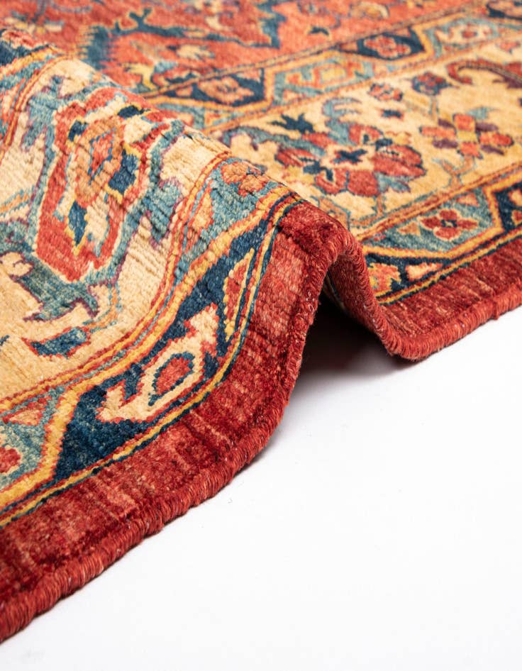 Detail image of  6' 2 x 8' 2 Sara Wool Rug