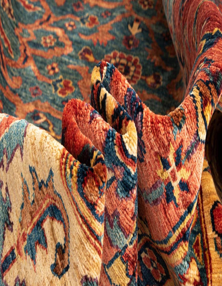 Detail image of  6' 2 x 8' 2 Sara Wool Rug