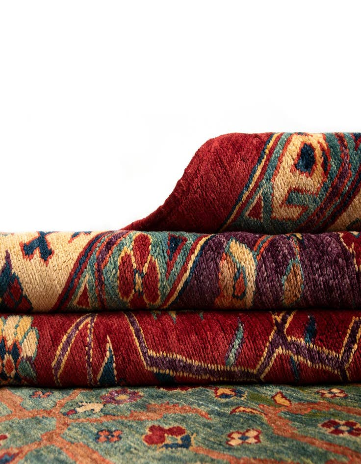 Detail image of  7' 3 x 9' 11 Sara Wool Rug