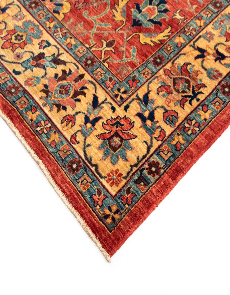 Detail image of  7' 3 x 9' 7 Sara Wool Rug