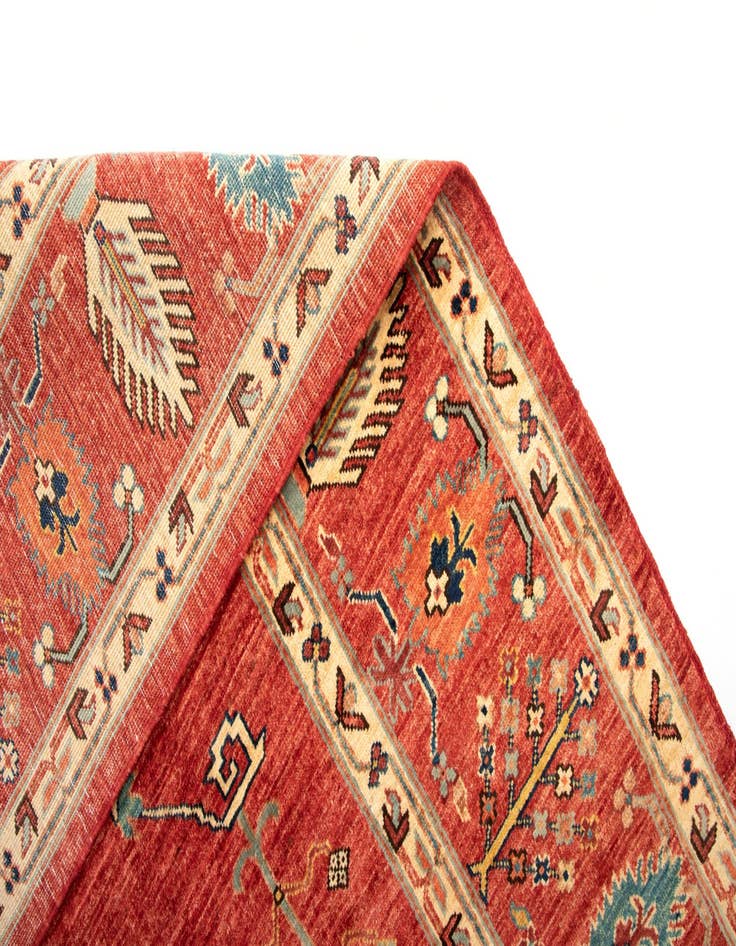 Detail image of  7' 1 x 9' 11 Sara Wool Rug