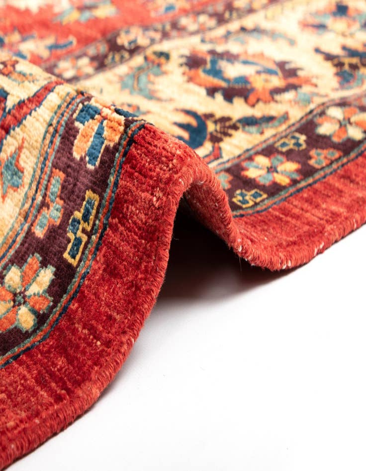 Detail image of  7' 3 x 9' 7 Sara Wool Rug