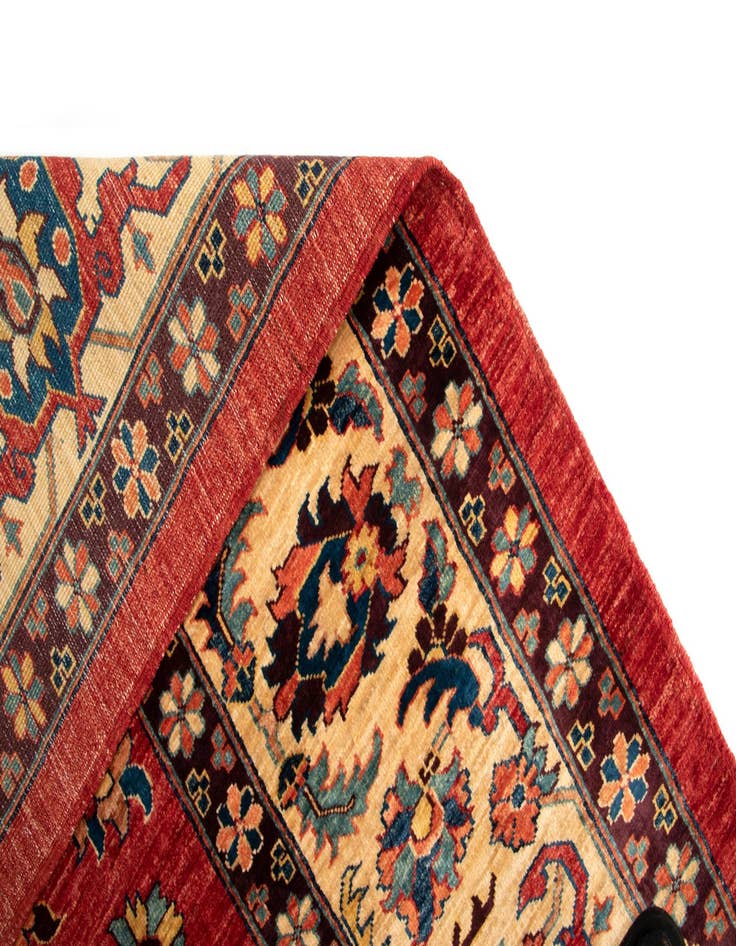 Detail image of  7' 3 x 9' 7 Sara Wool Rug