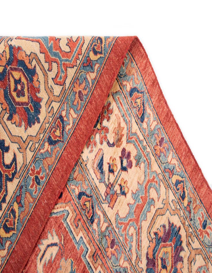 Detail image of  8' 1 x 10' 4 Sara Wool Rug