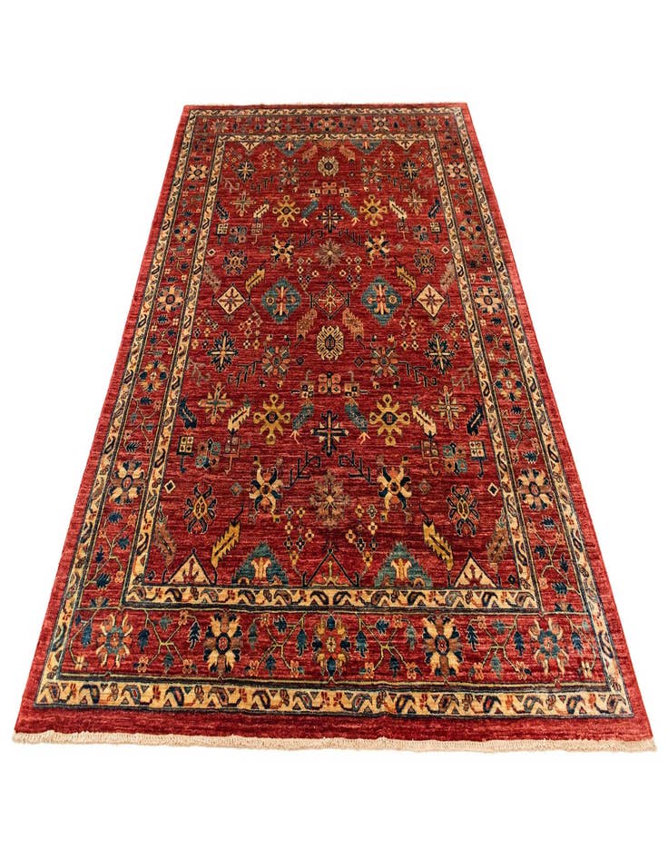 Detail image of  7' 1 x 8' 11 Sara Rug