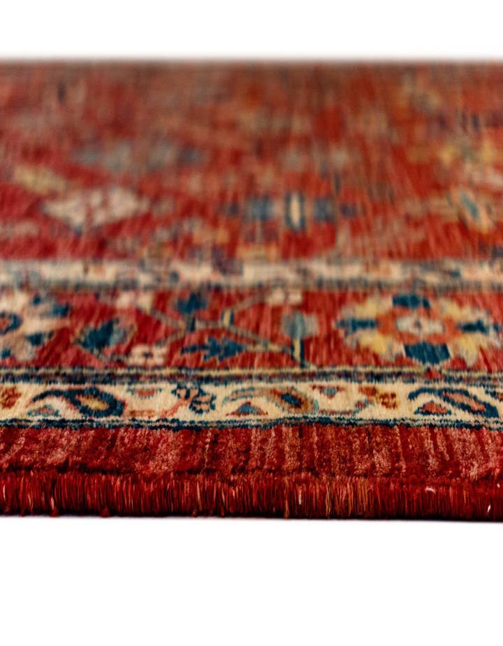 Detail image of  7' 1 x 8' 11 Sara Rug