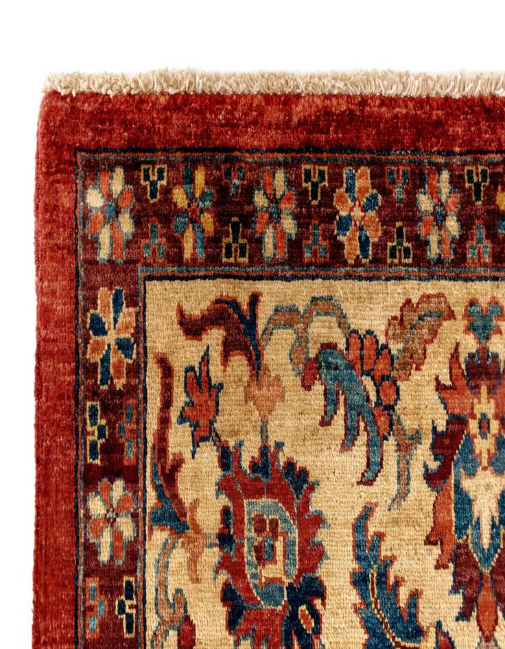 Detail image of  7' 2 x 9' 6 Sara Rug