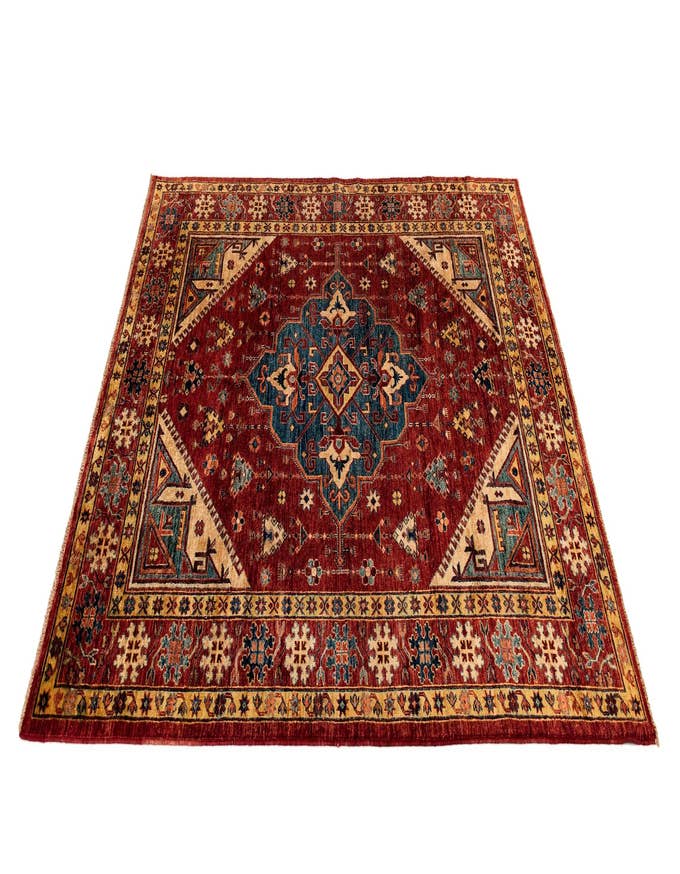 Detail image of  5' 10 x 7' 7 Sara Rug