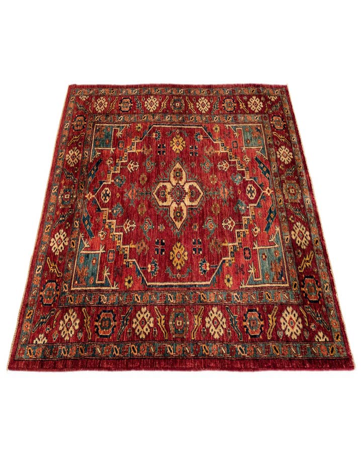 Detail image of  5' 1 x 6' 9 Sara Wool Rug