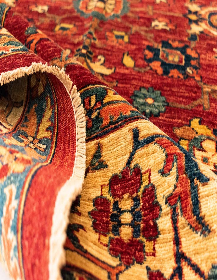 Detail image of  6' 1 x 8' 5 Sara Wool Rug