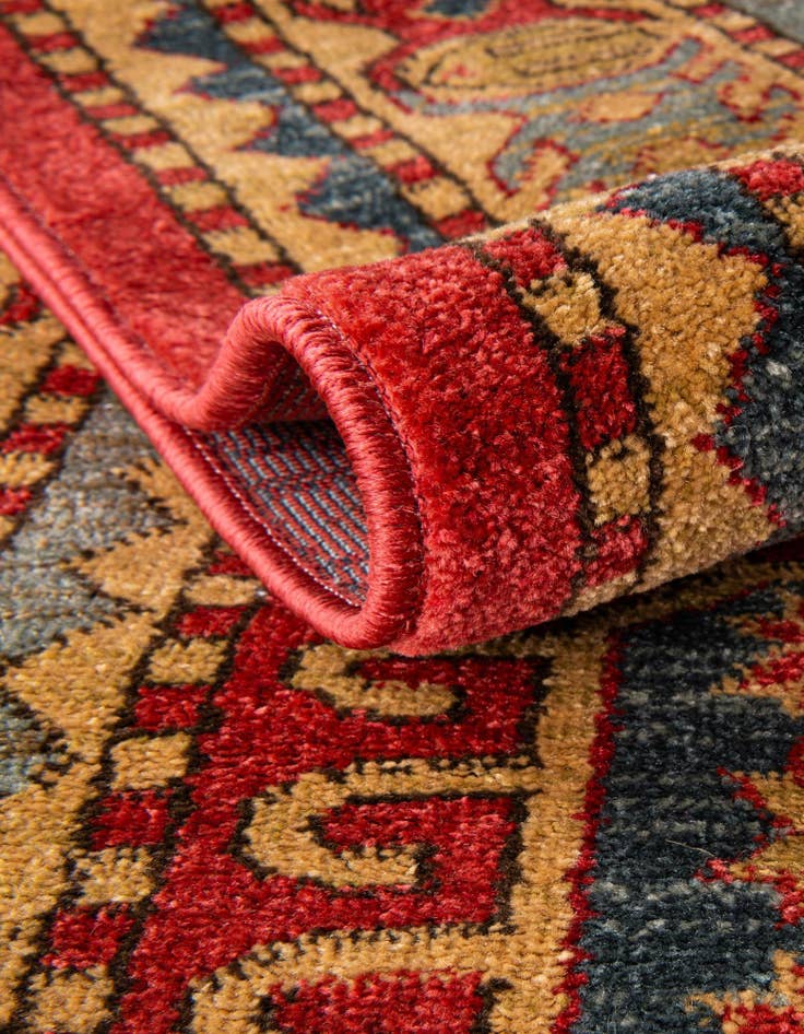Detail image of  10' 6 x 16' 5 Sara Rug