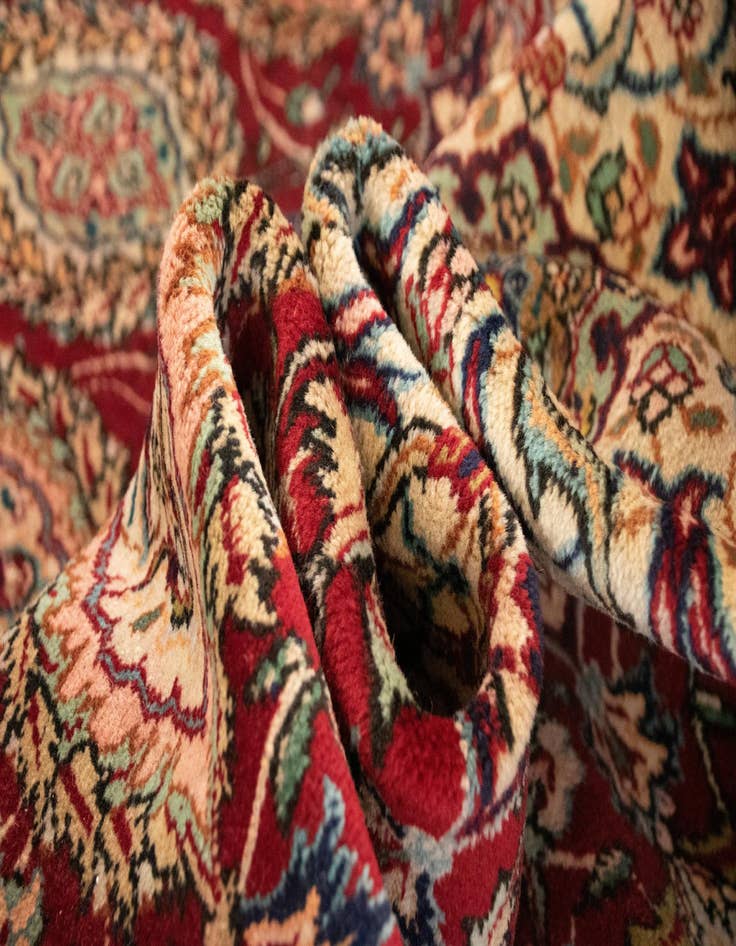 Detail image of  9' 1 x 15' 6  Hand Knotted Sarough Persian Wool Rug