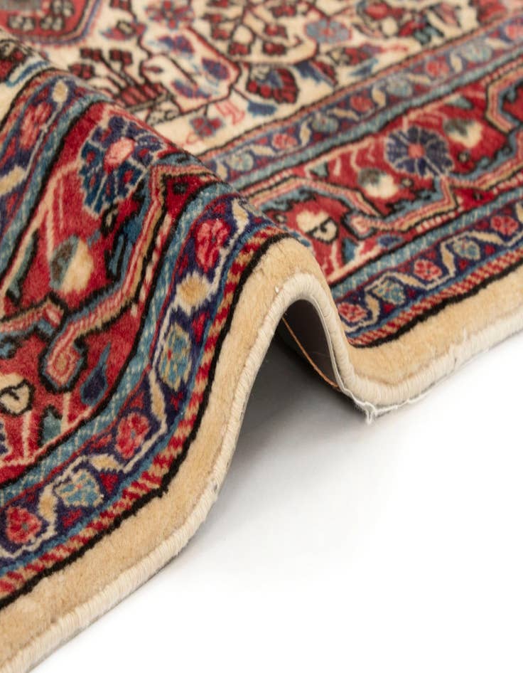 Detail image of  3' 5 x 5' 5  Hand Knotted Sarough Persian Wool Rug