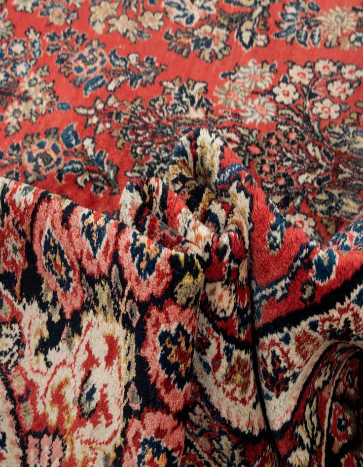 Detail image of  8' 10 x 11' 11  Hand Knotted Sarough Persian Wool Rug