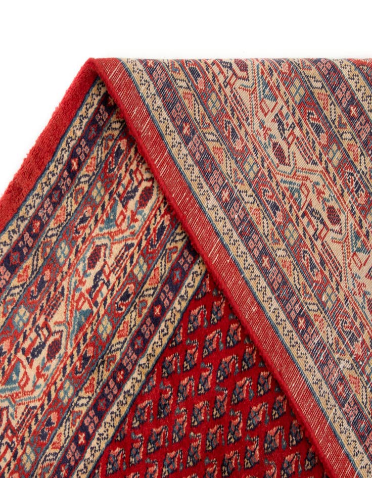 Detail image of  7' 11 x 11' 5  Hand Knotted Sarough Persian Wool Rug