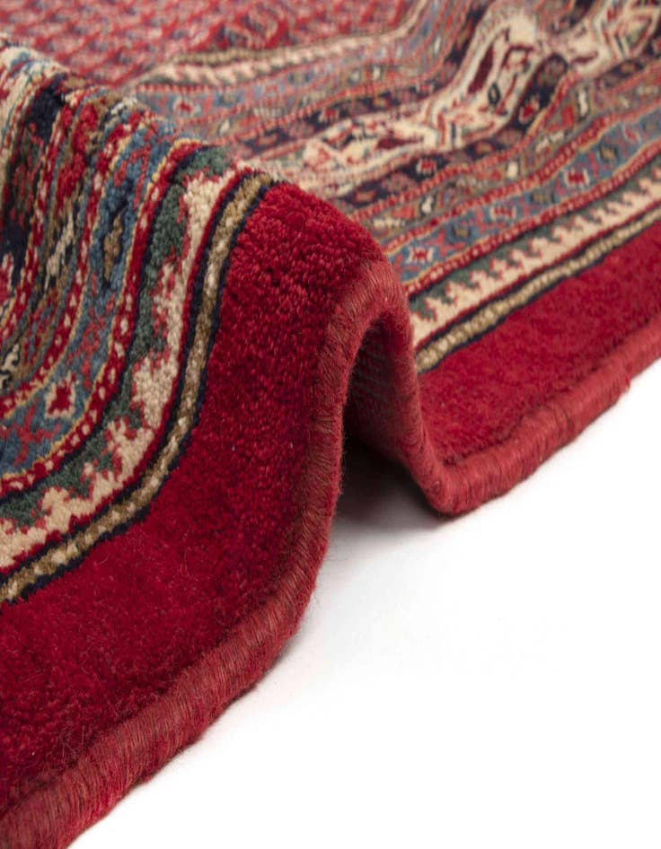 Detail image of  10' 9 x 14' 1  Hand Knotted Sarough Persian Wool Rug