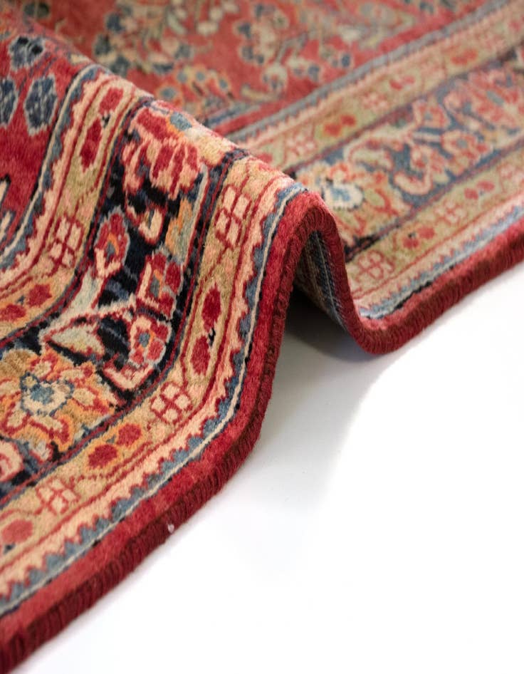 Detail image of  4' 5 x 6' 11  Hand Knotted Sarough Persian Wool Rug