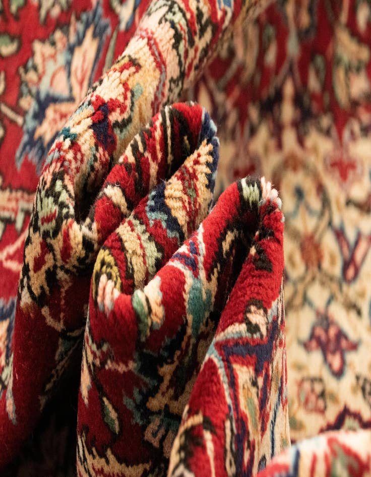 Detail image of  8' 11 x 15' 4  Hand Knotted Sarough Persian Wool Rug