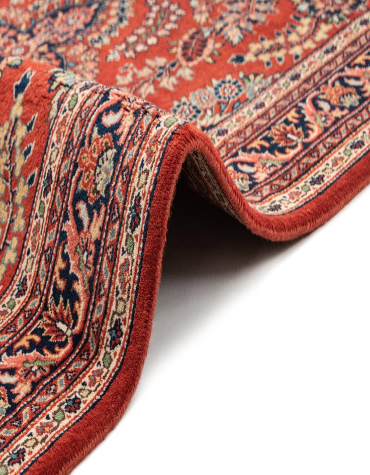 Detail image of  4' 3 x 6'  Hand Knotted Sarough Wool Rug