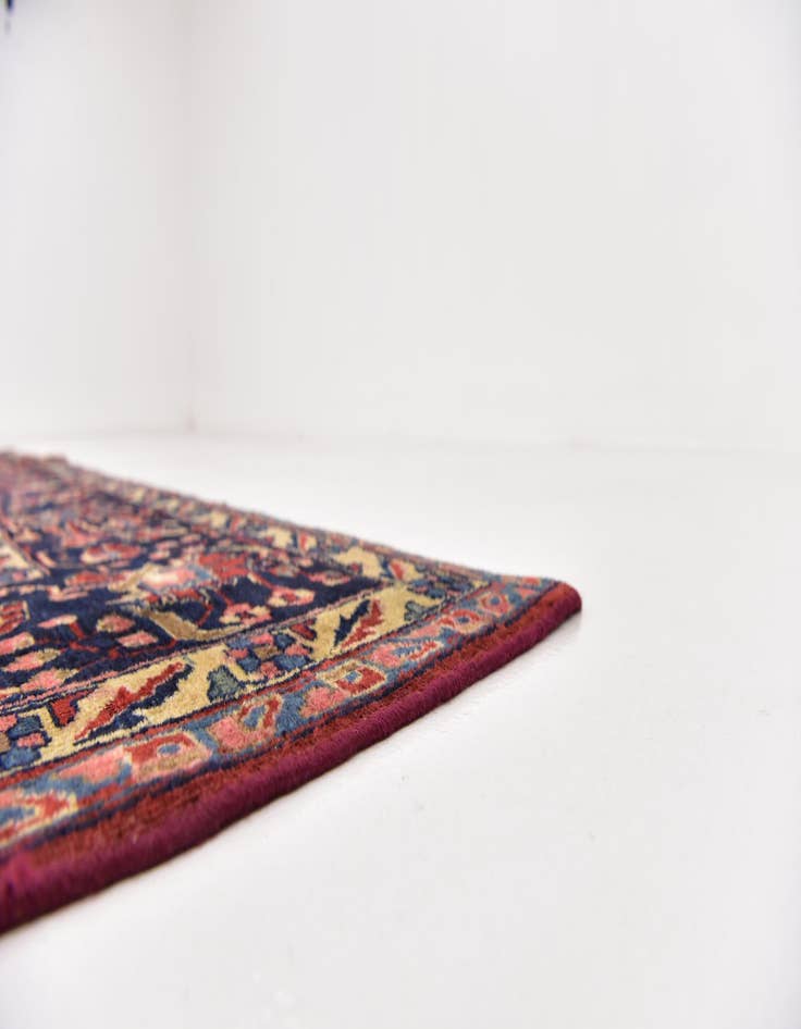 Detail image of  8' 6 x 11' 9  Hand Knotted Sarough Persian Wool Rug