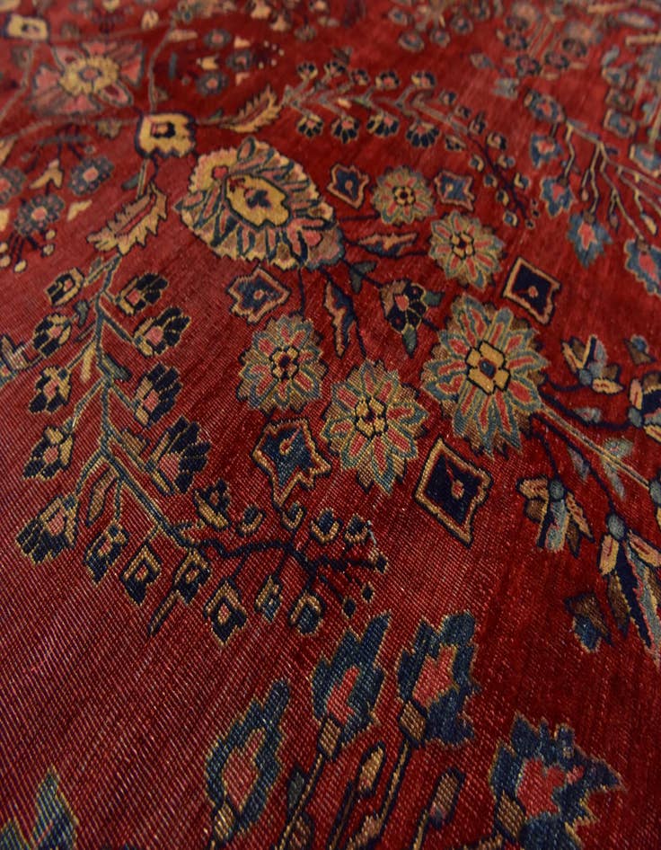 Detail image of  8' 6 x 11' 9  Hand Knotted Sarough Persian Wool Rug