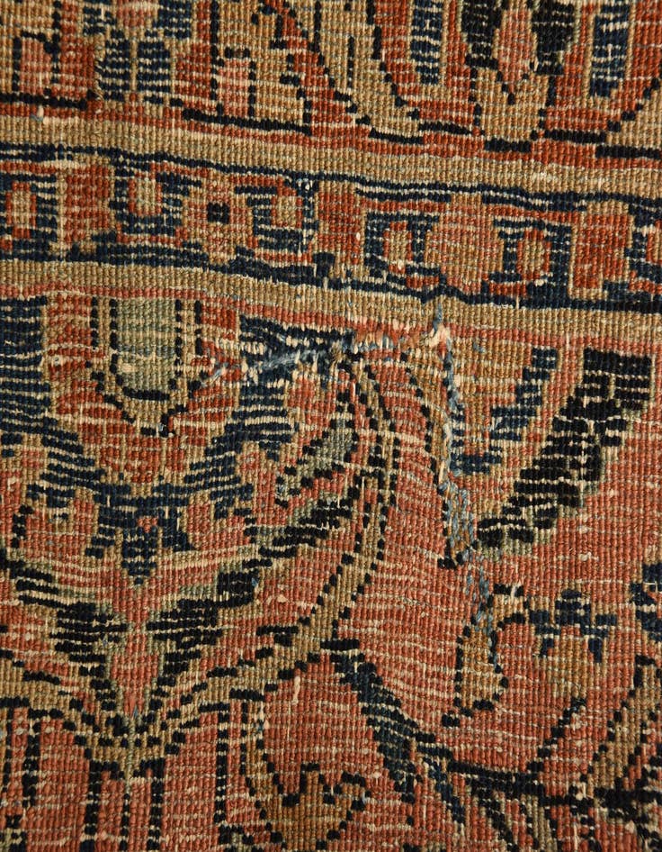 Detail image of  9' 4 x 12'  Hand Knotted Sarough Persian Wool Rug