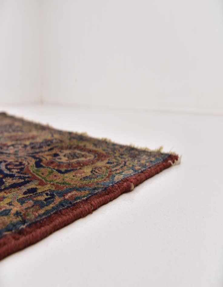 Detail image of  9' 3 x 11' 6  Hand Knotted Sarough Persian Wool Rug